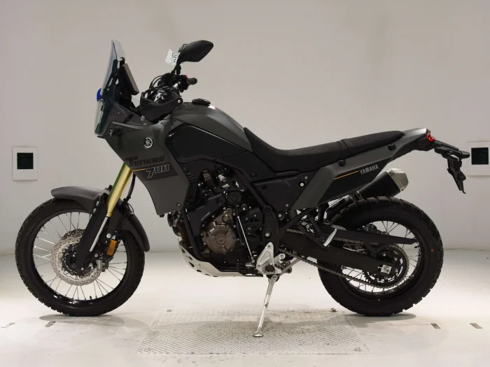  YAMAHA TENERE 700  